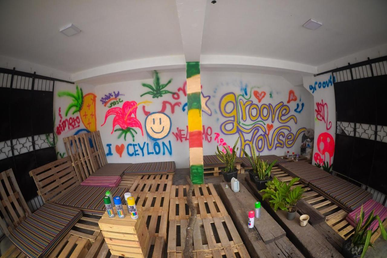 Groove House Hostels Коломбо Экстерьер фото