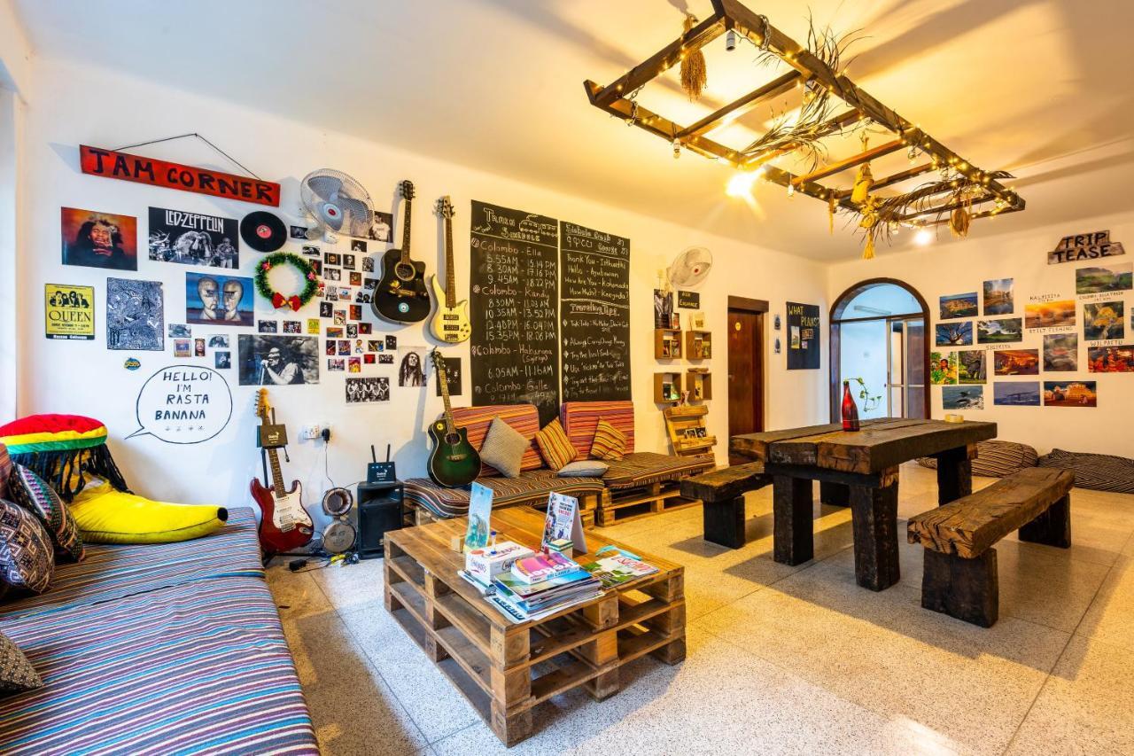 Groove House Hostels Коломбо Экстерьер фото